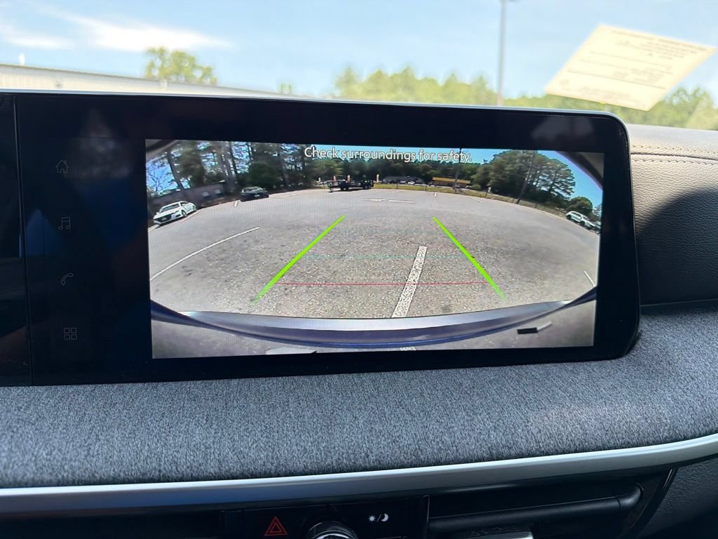 New 2026 Nissan Kicks SV w/ Interior Electronics Package AWD/4WD image 9
