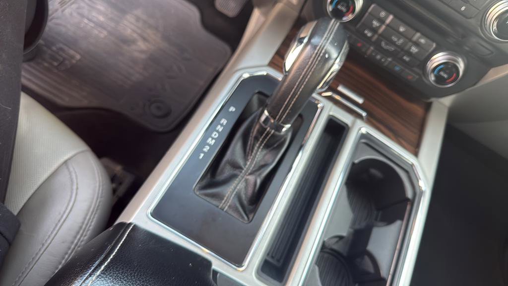 Used 2015 Ford F150 Lariat w/ Equipment Group 502A Luxury image 35