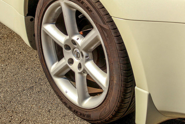 Used 2004 Nissan 350Z Touring RWD image 48