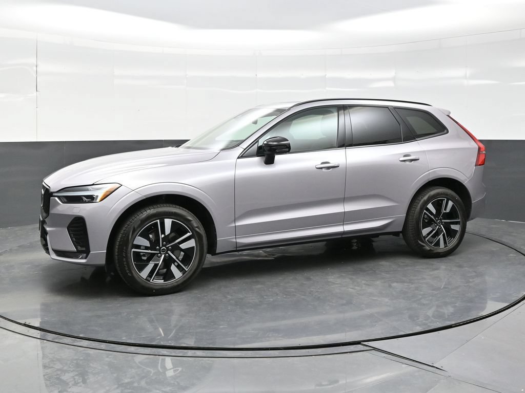 New 2026 Volvo XC60 B5 Core w/ Climate Package AWD/4WD image 3
