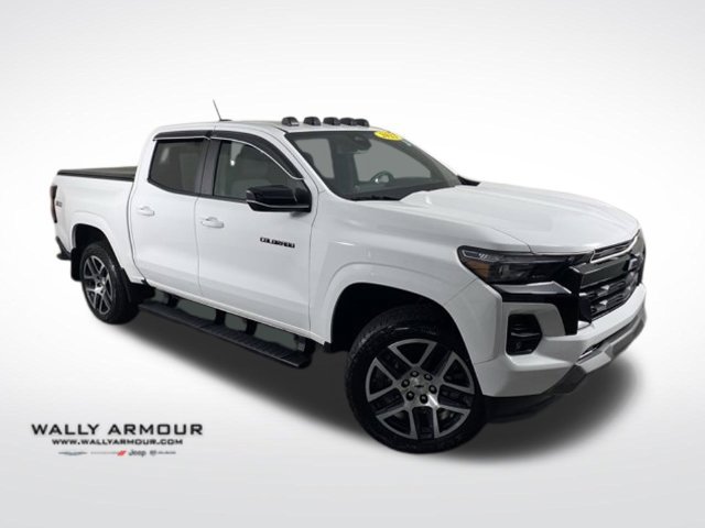 Used 2023 Chevrolet Colorado Z71 w/ Z71 Convenience Package 2