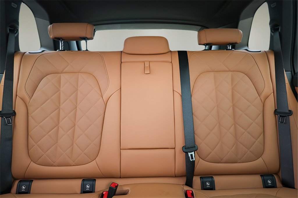 Used 2026 BMW X5 xDrive40i w/ M Sport Package image 21