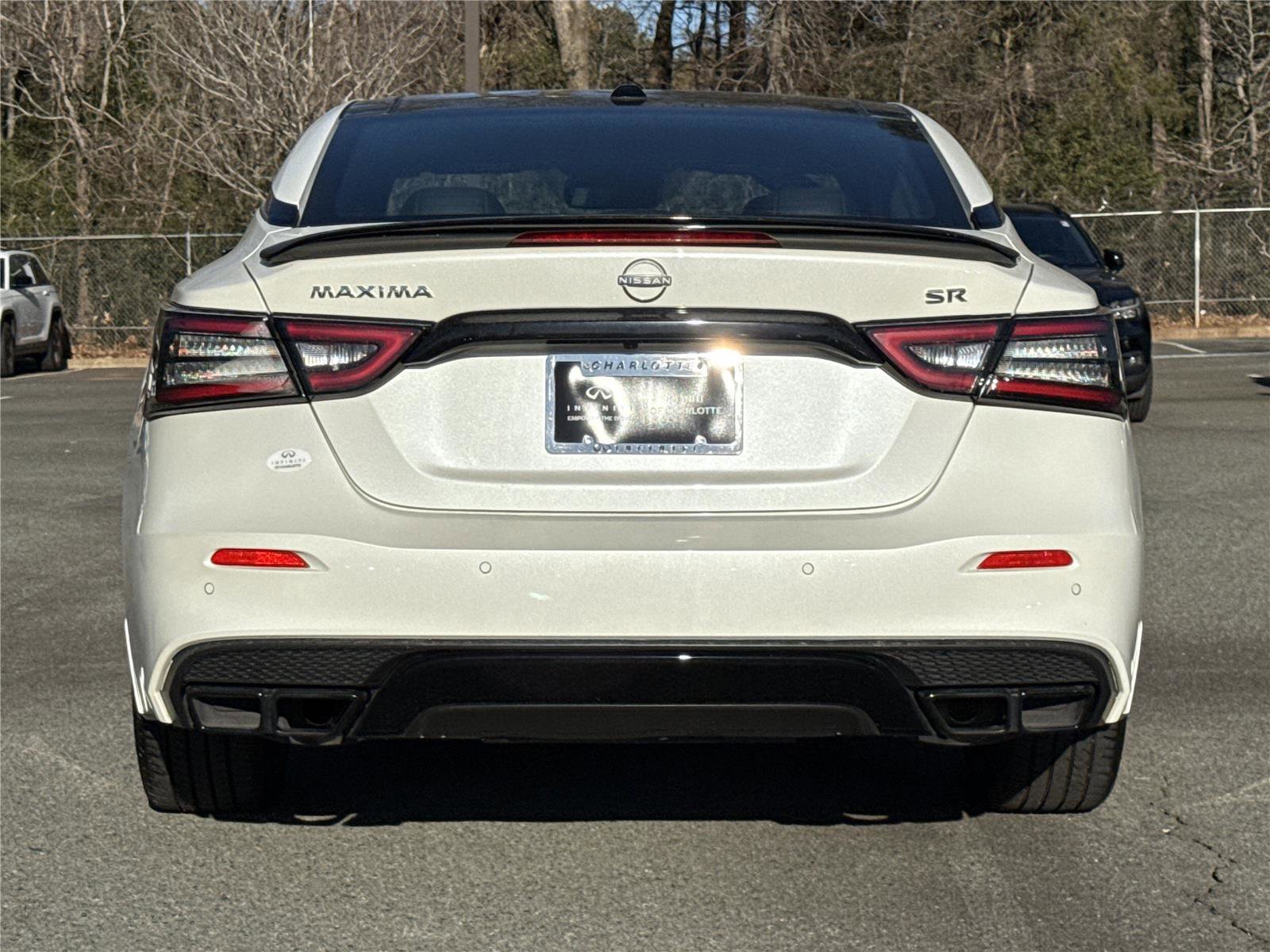 Used 2023 Nissan Maxima SR w/ Sport Mat Group FWD image 25