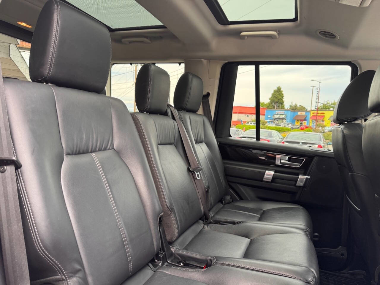 Used 2016 Land Rover LR4 HSE LUX AWD/4WD image 20