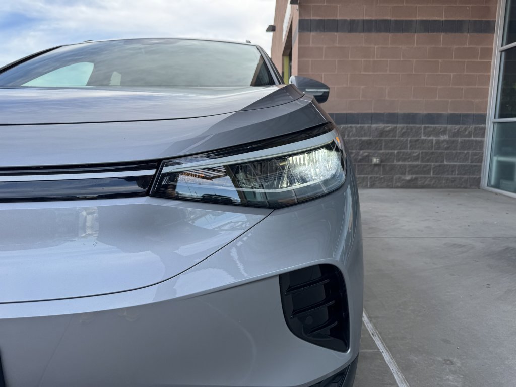 Used 2023 Volkswagen ID.4 Pro image 11