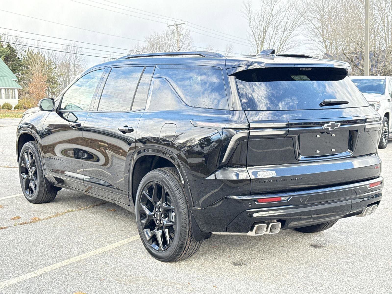 New 2026 Chevrolet Traverse RS w/ LPO, Floor Liner Package image 6