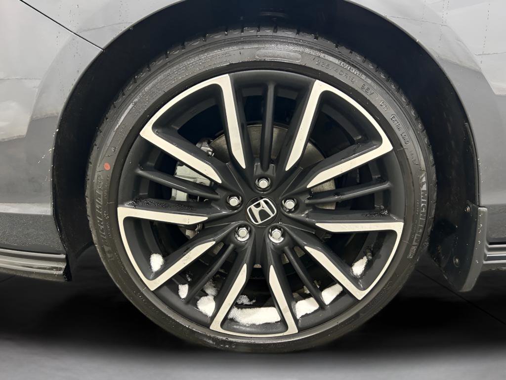 Used 2025 Honda Accord Touring image 26