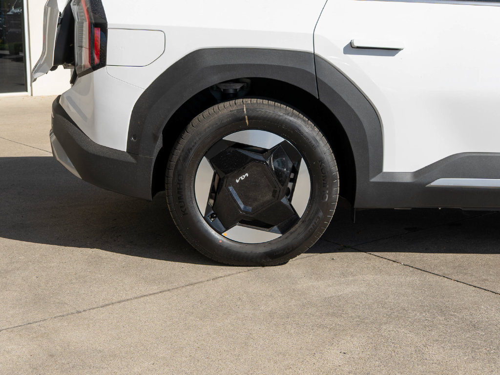 New 2026 Kia EV9 Wind AWD/4WD image 37