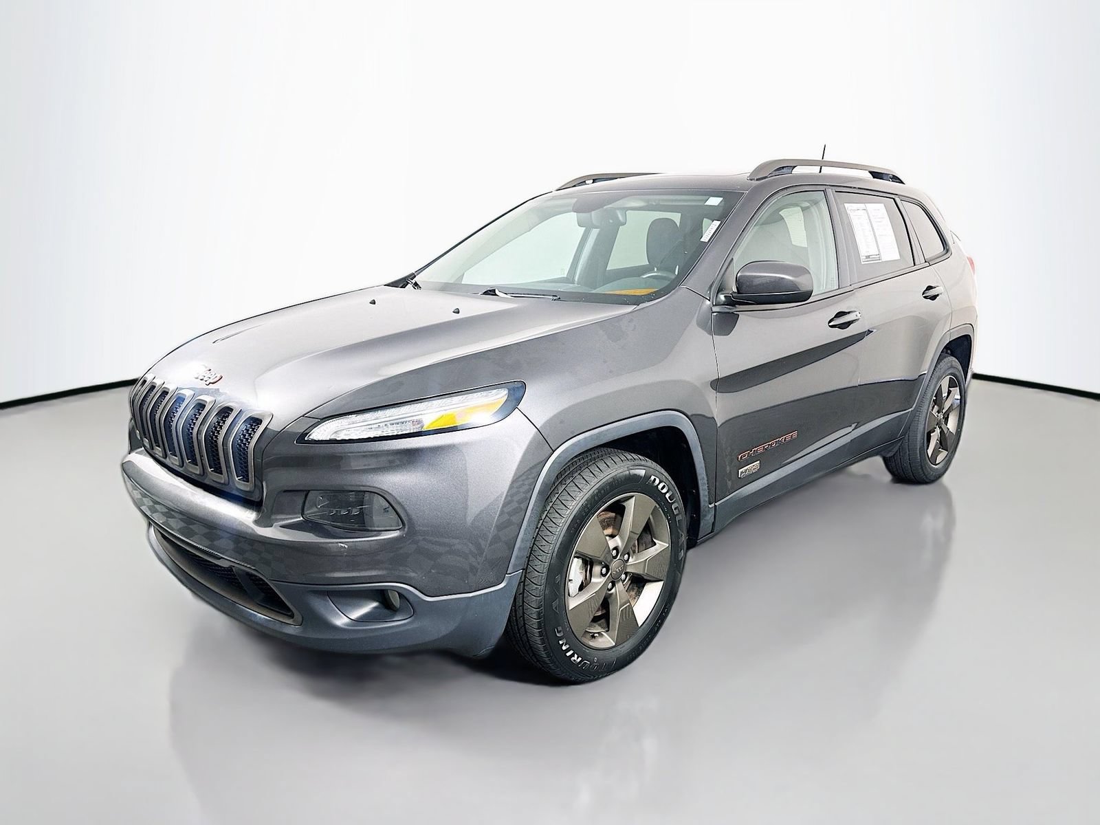Used 2017 Jeep Cherokee 75th Anniversary AWD/4WD image 3