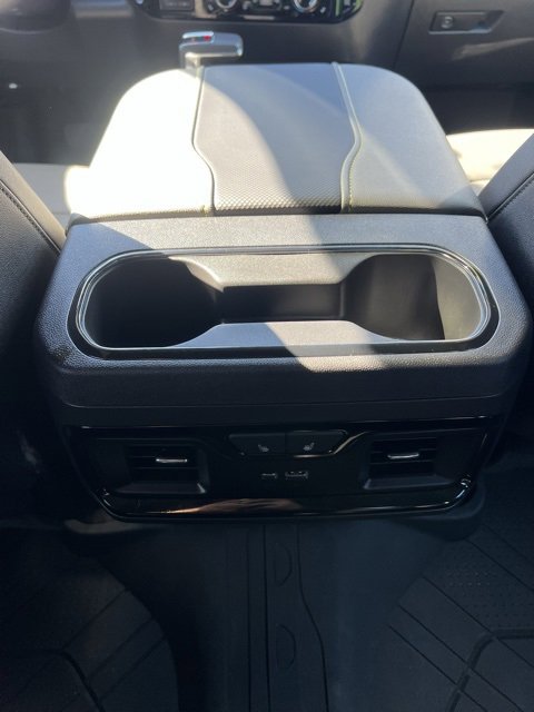 Used 2024 Chevrolet Silverado 1500 ZR2 w/ Technology Package image 23