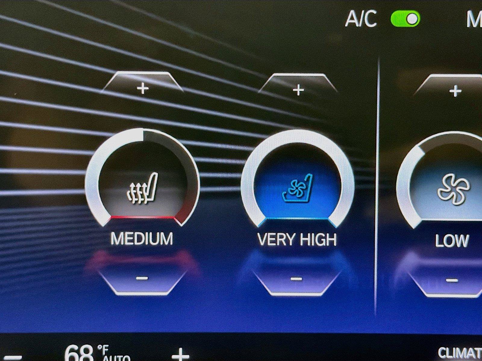 Used 2023 BMW i4 eDrive40 w/ M Sport Package RWD image 20