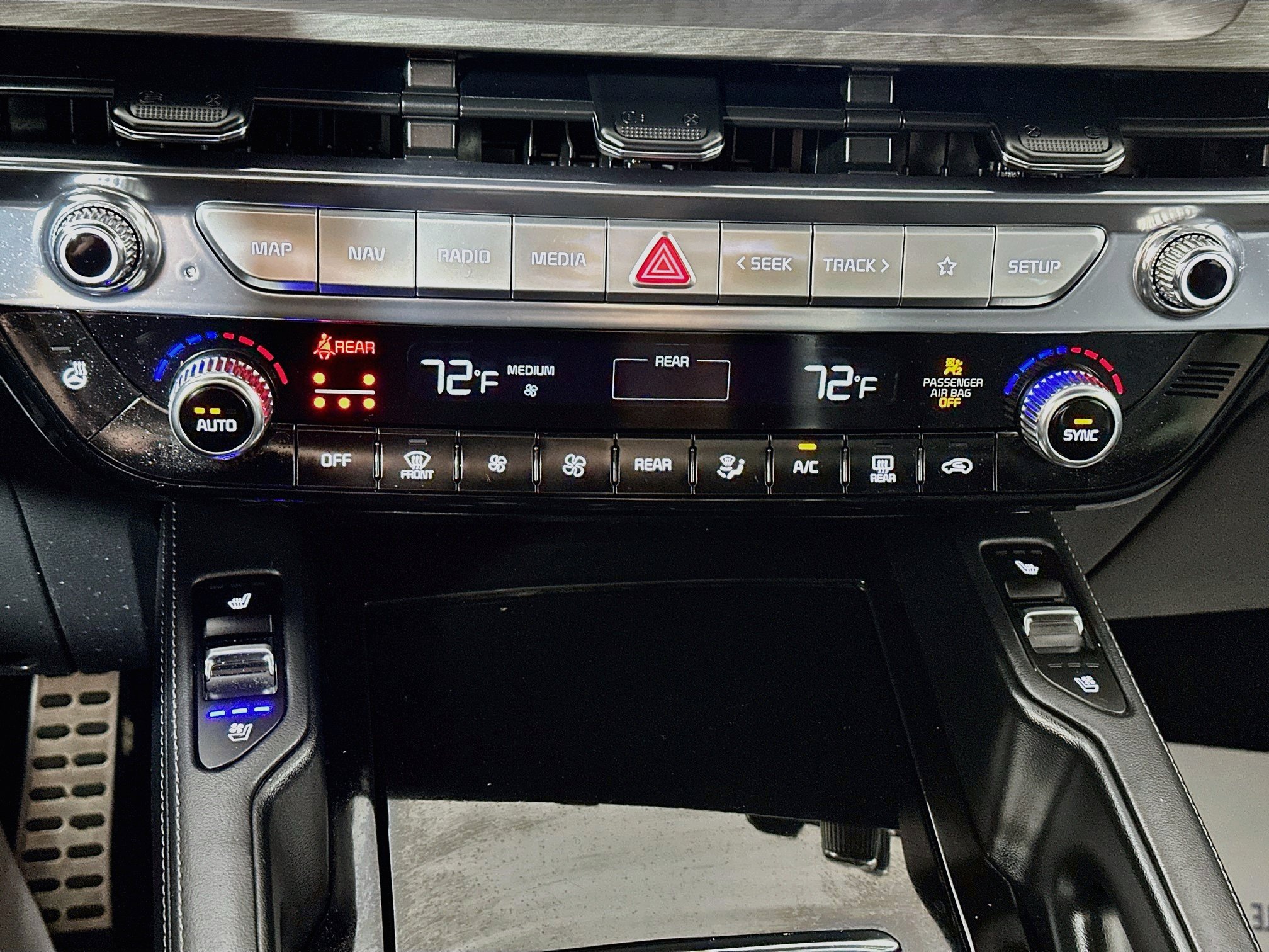 Certified 2023 Kia Telluride SX X-Line AWD/4WD image 16