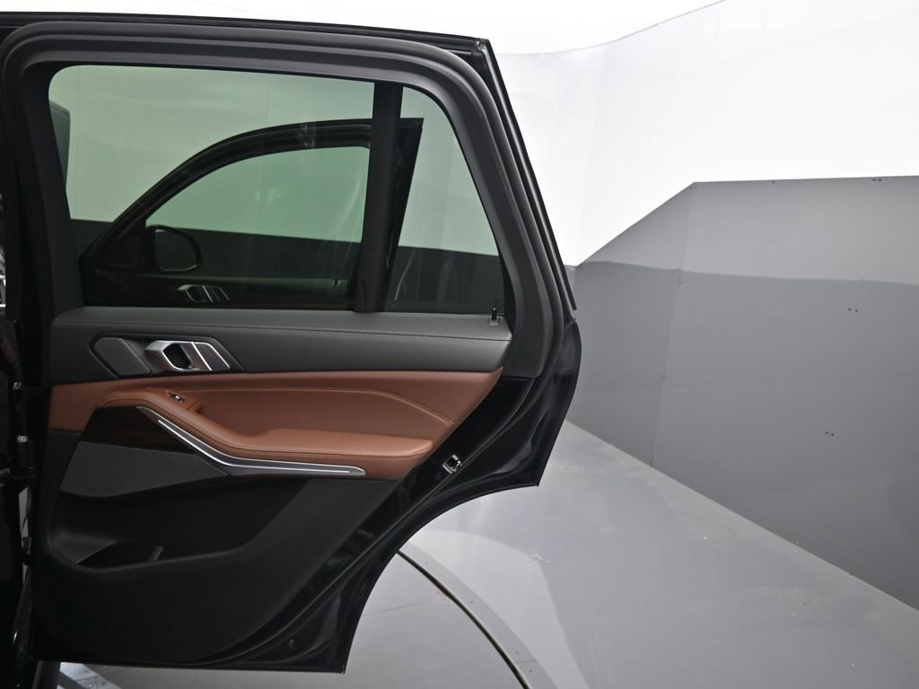 New 2026 BMW X5 xDrive50e AWD/4WD image 28