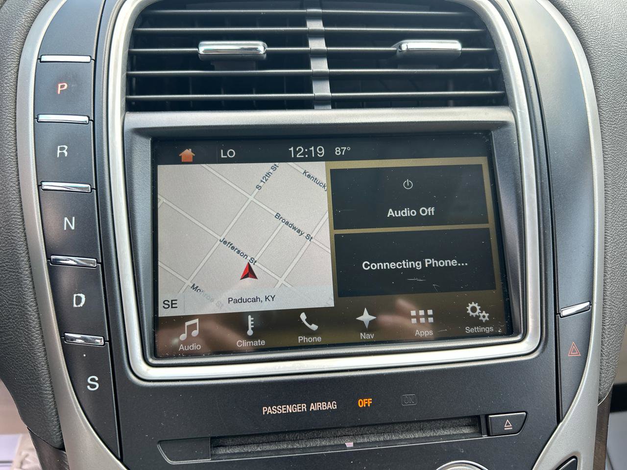 Used 2016 Lincoln MKX Select w/ Select Plus Package FWD image 17