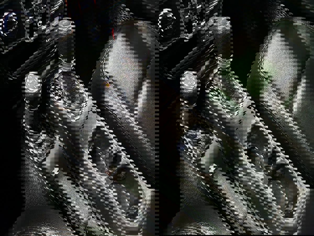 Used 2021 Jeep Gladiator Sport image 40