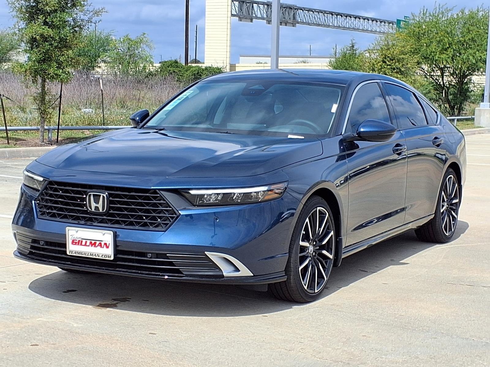 New 2026 Honda Accord Touring image 3