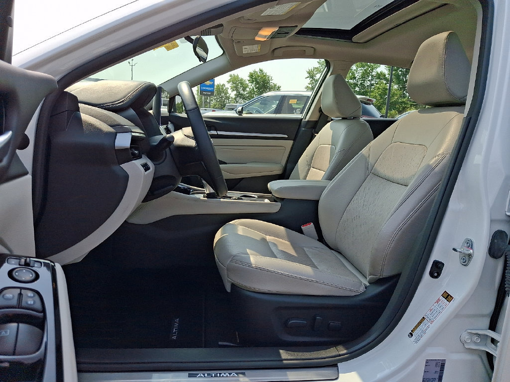 Certified 2023 Nissan Altima 2.5 SL AWD/4WD image 14