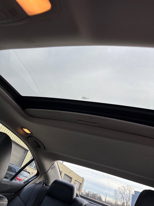 Used 2014 Nissan Maxima 3.5 SV w/ Sport Package image 17