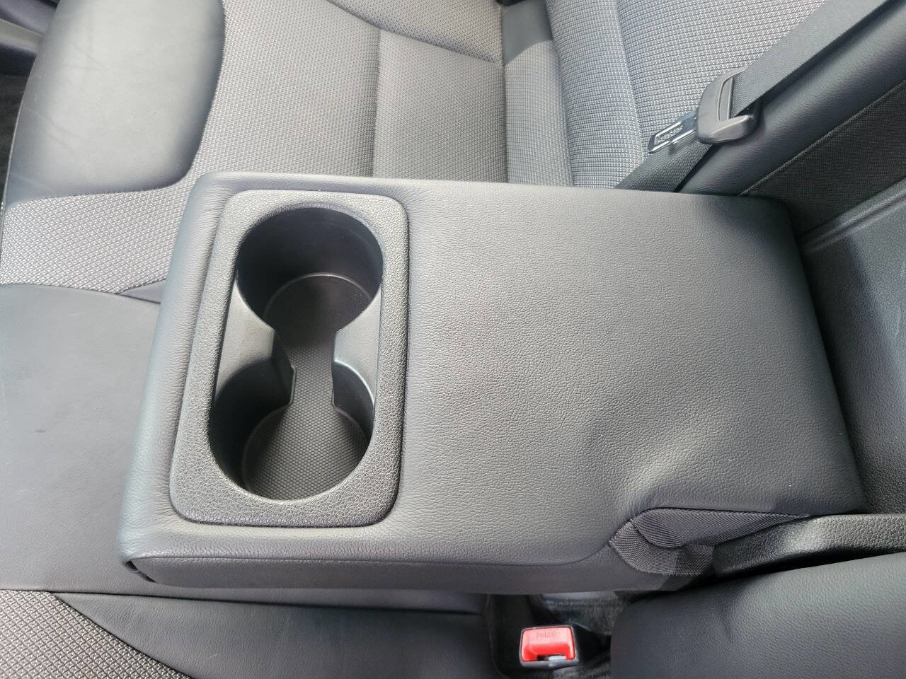 Used 2019 Kia Niro EX w/ Cold Weather Package 2.0 image 26