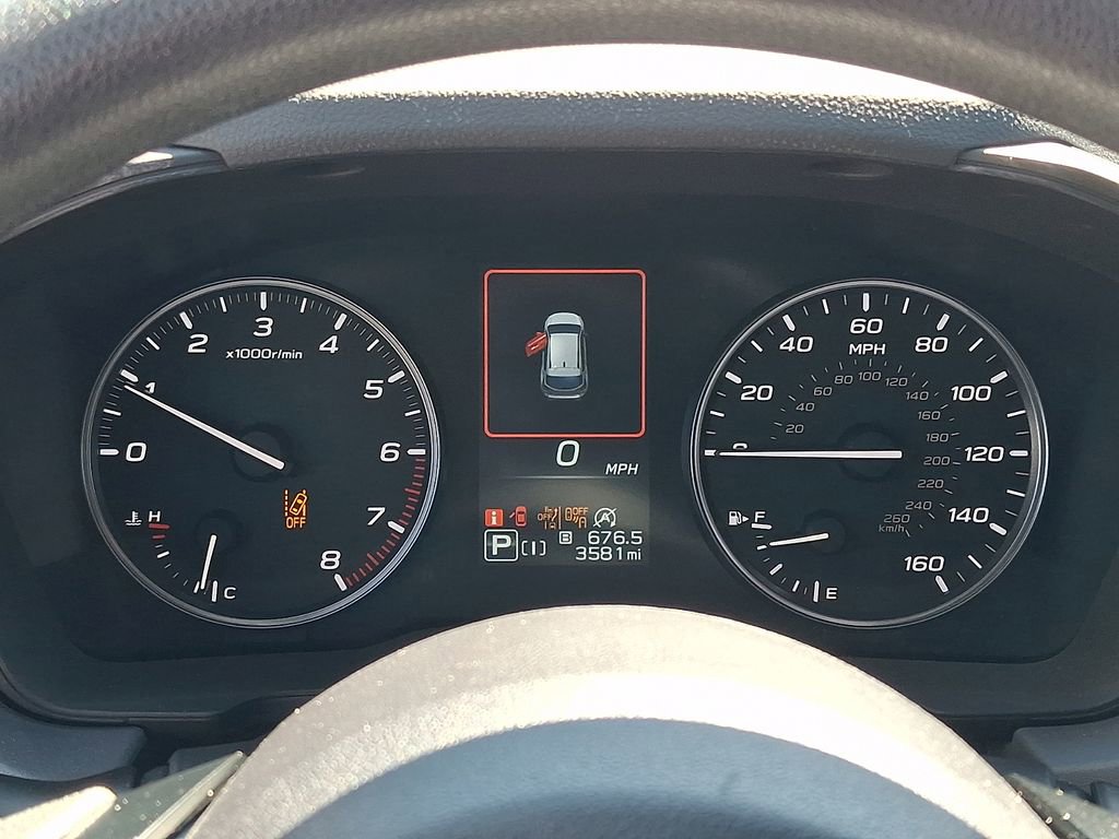 Used 2025 Subaru Crosstrek 2.0i Premium image 19