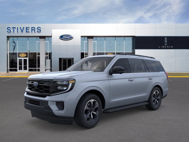 New 2026 Ford Expedition Active image 2
