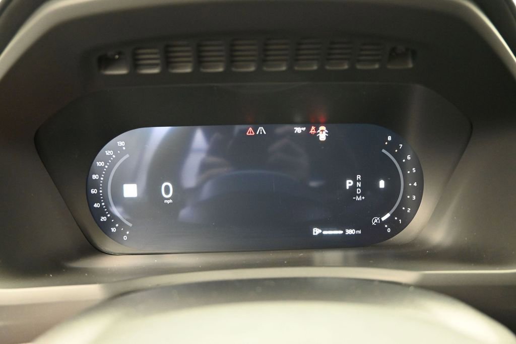 Used 2025 Volvo XC90 B6 Ultra w/ Protection Package Premier AWD/4WD image 16