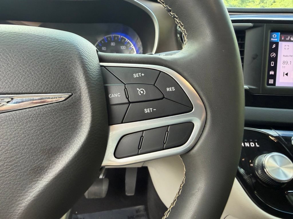 Used 2023 Chrysler Voyager LX FWD image 20