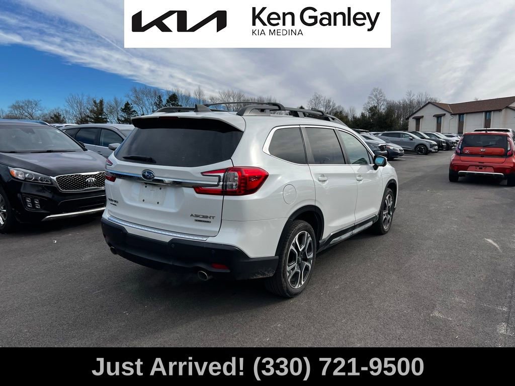 Used 2023 Subaru Ascent Limited w/ Technology Package image 5