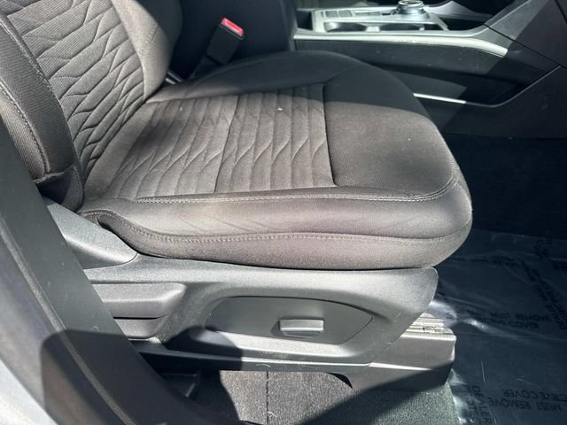Used 2021 Ford Explorer XLT RWD image 17