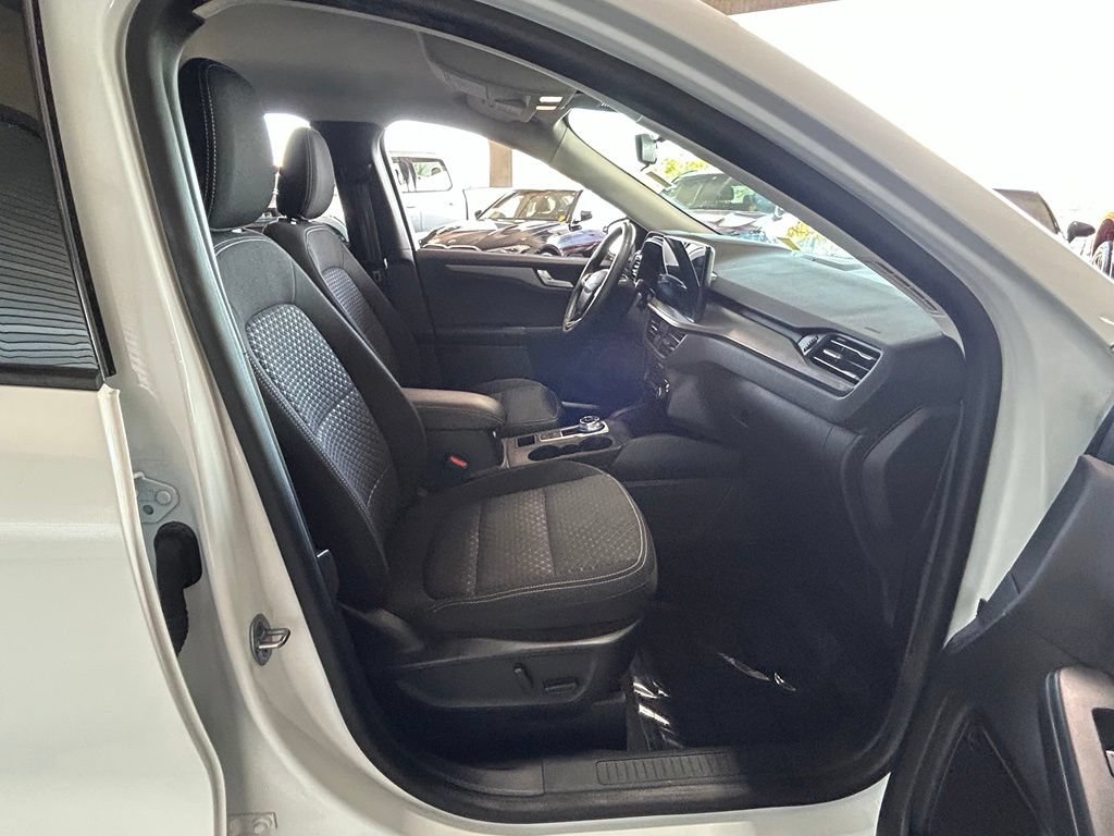 Used 2023 Ford Escape Active w/ Tech Pack #2 FWD image 32