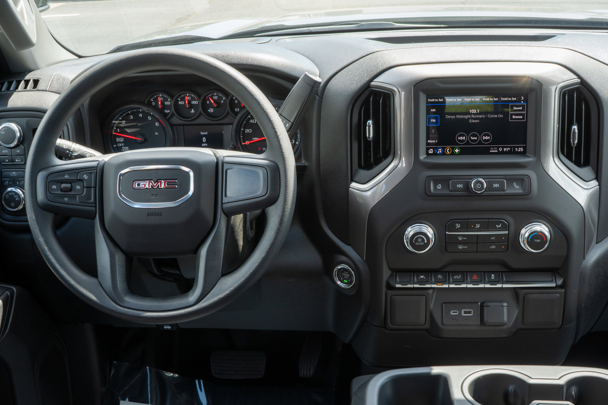 New 2026 GMC Sierra 1500 Pro w/ Pro Value Package AWD/4WD image 11