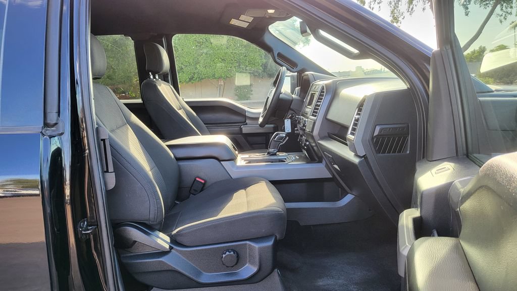 Used 2016 Ford F150 XLT w/ Equipment Group 301A Mid RWD image 16