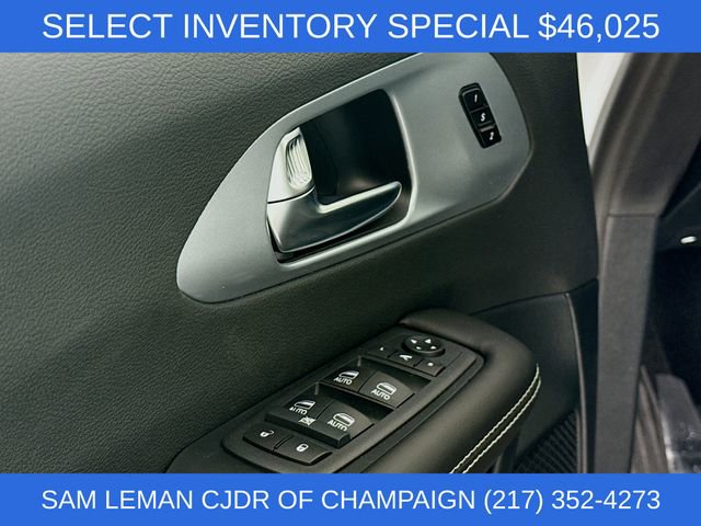 New 2026 Chrysler Pacifica Limited w/ S Appearance Package image 18