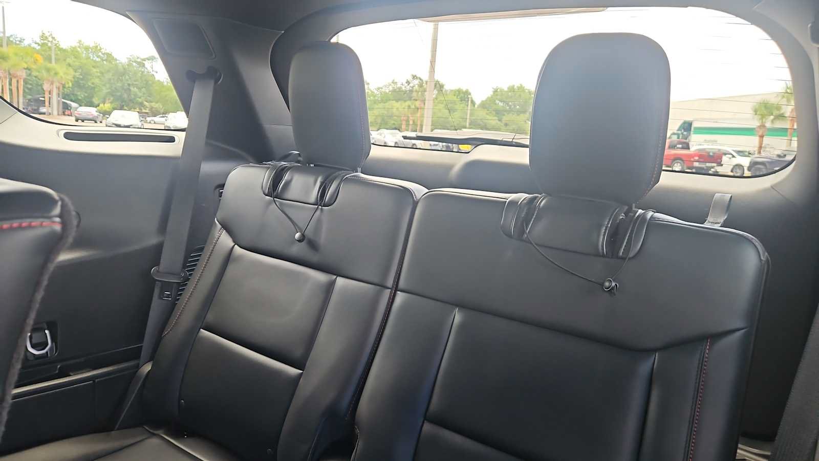 Used 2025 Ford Explorer ST-Line w/ ST-Line Street Pack AWD/4WD image 26