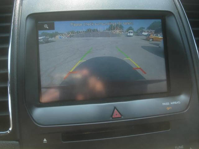 Used 2014 Ford Taurus SEL w/ Equipment Group 201A image 25