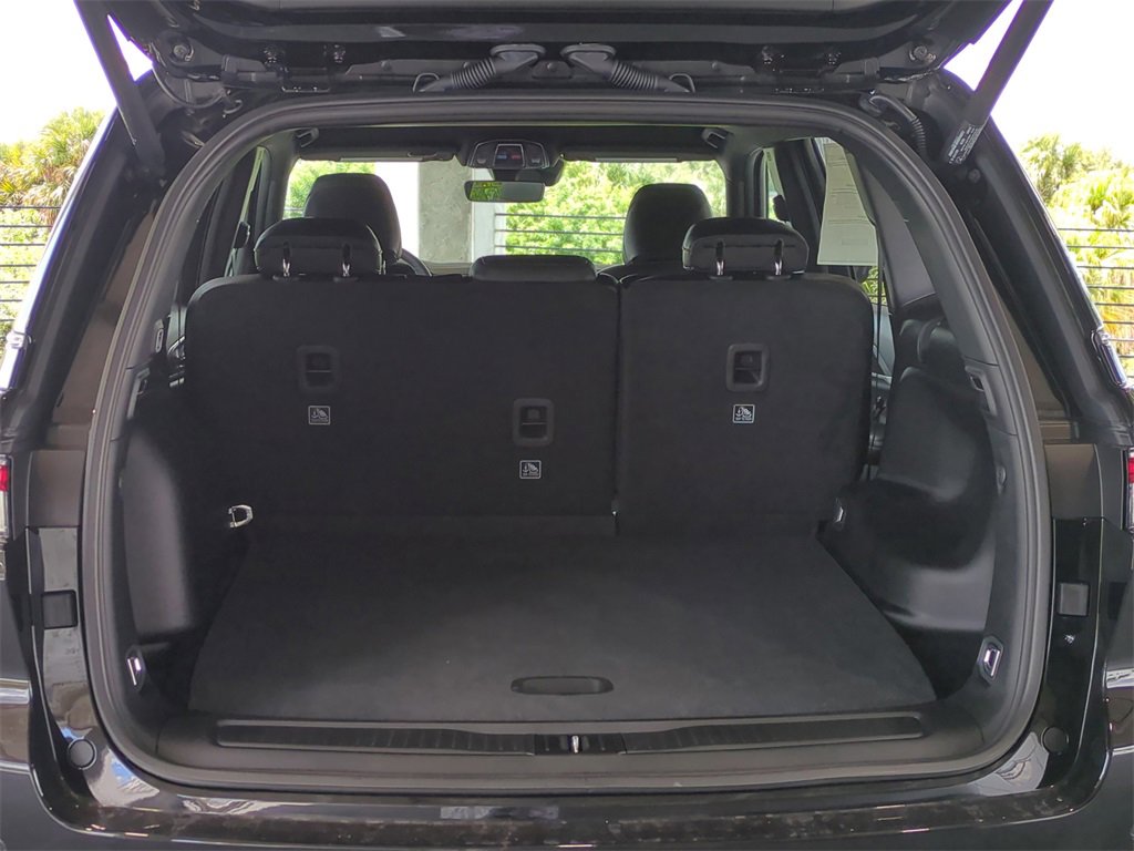 New 2025 Jeep Grand Cherokee Limited image 13