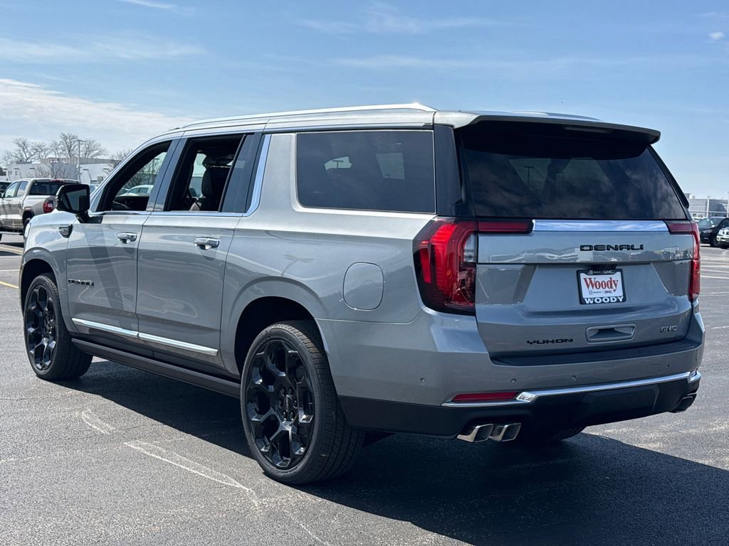 New 2026 GMC Yukon XL Denali w/ Denali Reserve Package image 7