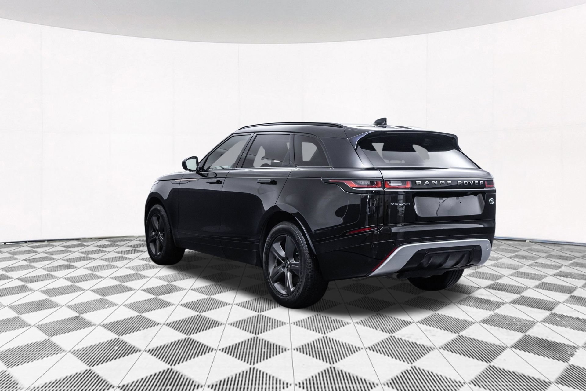 Used 2022 Land Rover Range Rover Velar R-Dynamic S AWD/4WD image 8
