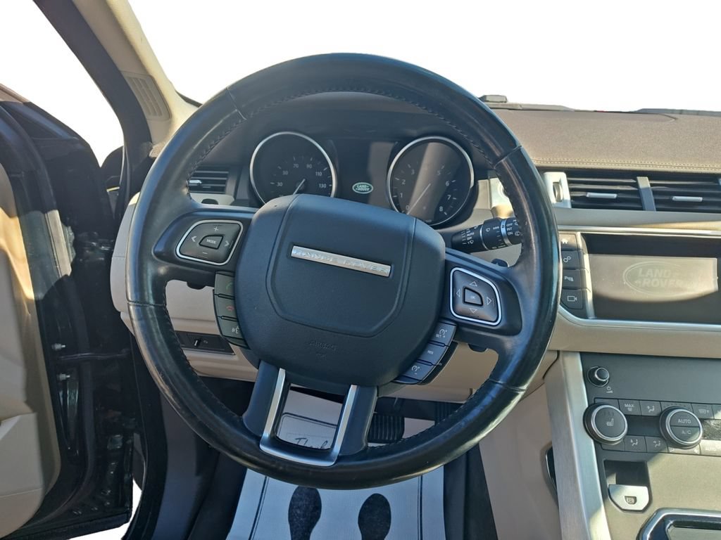 Used 2017 Land Rover Range Rover Evoque SE Premium AWD/4WD image 12