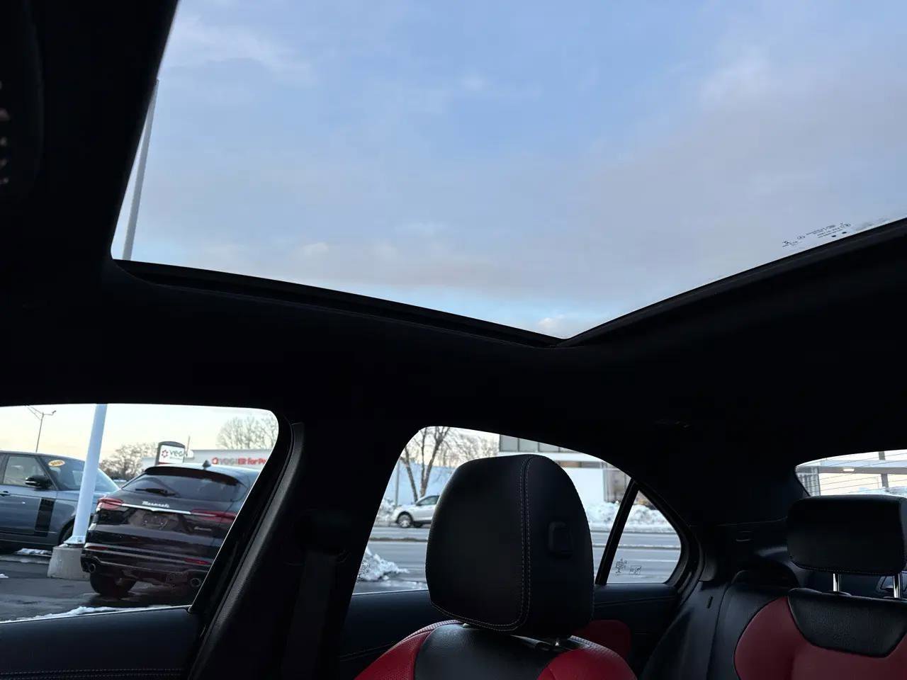 Used 2022 Mercedes-Benz A 220 4MATIC w/ AMG Line image 63