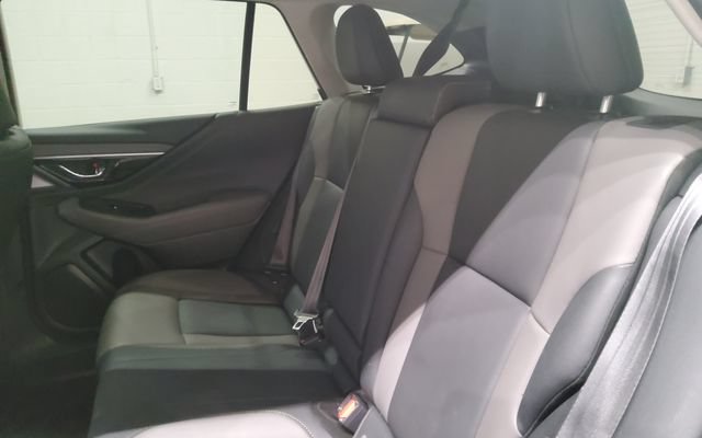 Used 2023 Subaru Outback Onyx Edition AWD/4WD image 20