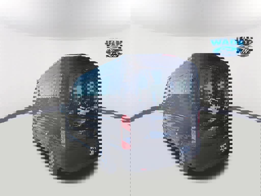 Used 2023 Ford Transit 350 XLT image 7