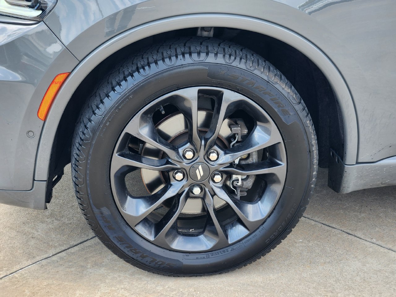 Used 2021 Dodge Durango R/T w/ Blacktop Package AWD/4WD image 11