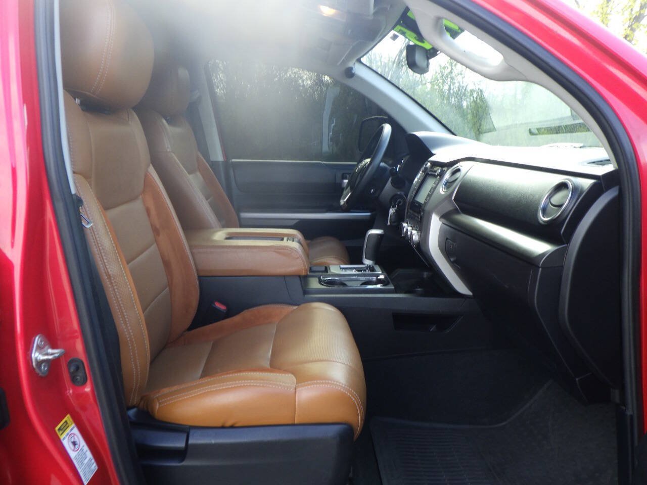 Used 2015 Toyota Tundra SR5 w/ TRD Off Road Package AWD/4WD image 16