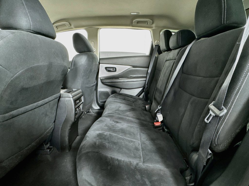 Used 2022 Nissan Murano S FWD image 12