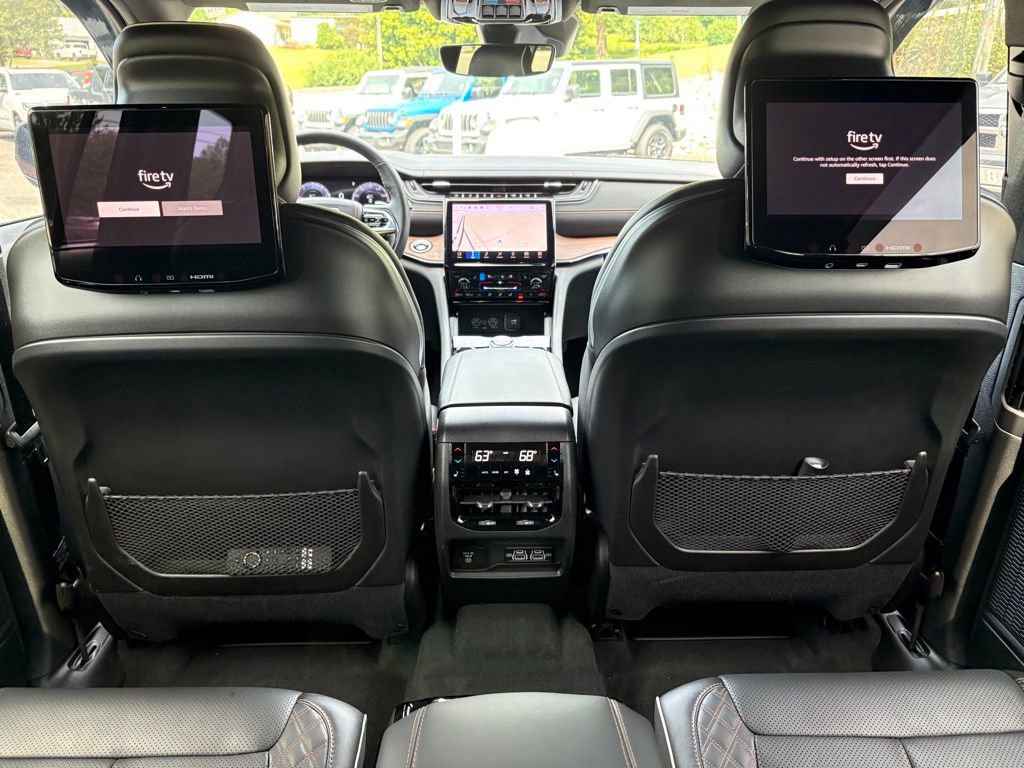 Used 2024 Jeep Grand Cherokee L Summit w/ Rear Seat Video Group I image 11