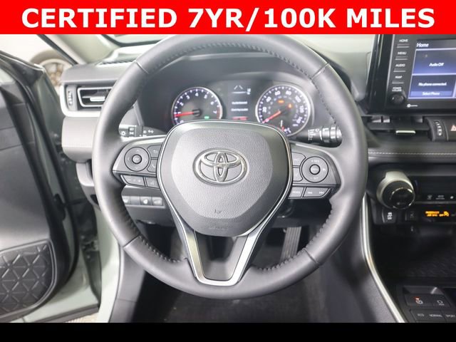 Used 2020 Toyota RAV4 XLE Premium image 24