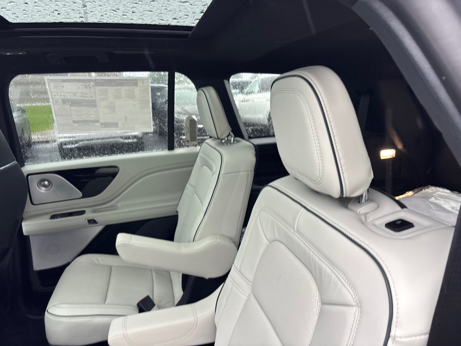 New 2026 Lincoln Aviator Black Label w/ Dynamic Handling Package AWD/4WD image 26