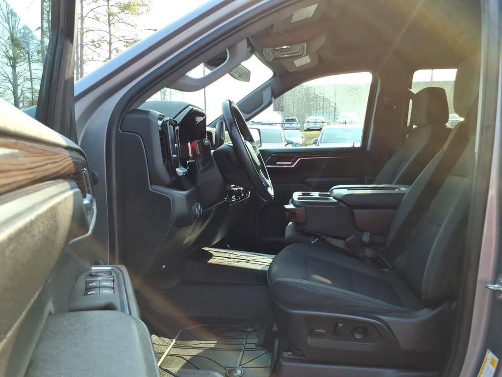 Used 2023 Chevrolet Silverado 1500 LT w/ Max Trailering Package image 16