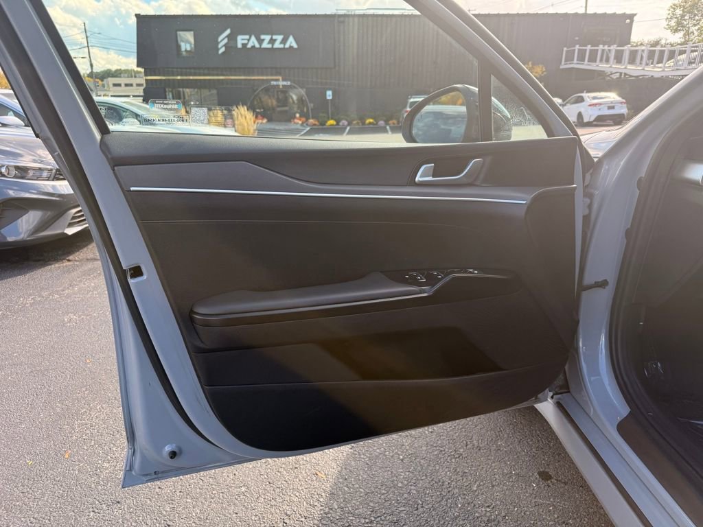 Used 2024 Kia K5 GT-Line w/ GT-Line Premium Package image 20